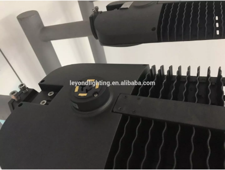 IP66 Waterproof Outdoor LED Street Lighting with Lumileds 5050 Chips 160lm/w 5