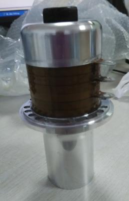 China 200W Piezoelectric Ultrasonic Welding Transducer For Plastic Metal Non Woven for sale