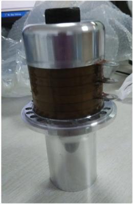 China 200w Piezoelectric Ultrasonic Welding Transducer For Plastic Metal Non Woven for sale