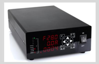 Chine Générateur ultrasonique à deux fréquences 20khz nettoyant la commande numérique à vendre