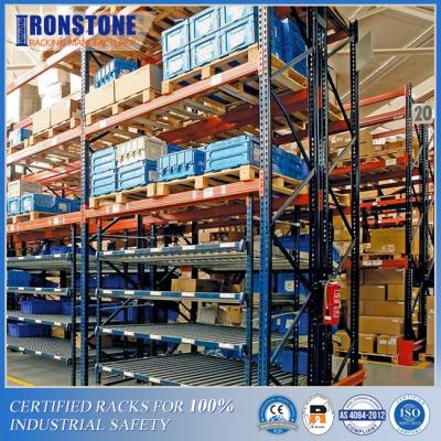 China Gravity-taken Pallet Carton Flow Racking System With Fast Stock Rotation for sale