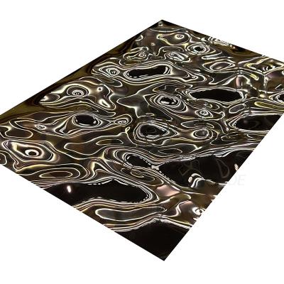 China Rose Gold PVD Coating Mirror Finish Middle Size Water Ripple Embossed Steel Plate for sale