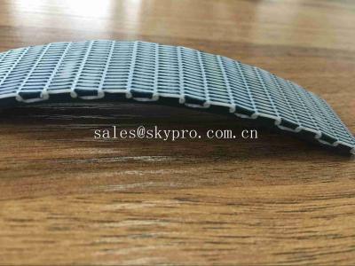 China Large Output Belts Conveyor PVC Conveyor Belt Chemical Long Service Life for sale