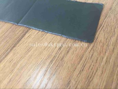 中国 構造のシーリング ブチルの粘着テープ多機能熱絶縁材のタイプ補強されたホイル 販売のため
