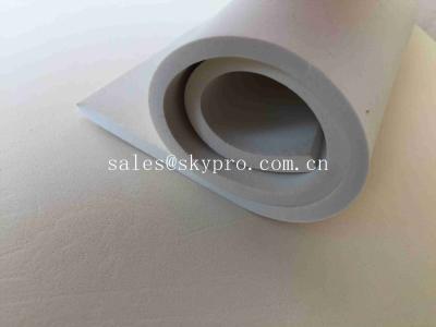 China Fireproof EPDM Material Neoprene Fabric Roll For Appliance Gasketing Applications for sale