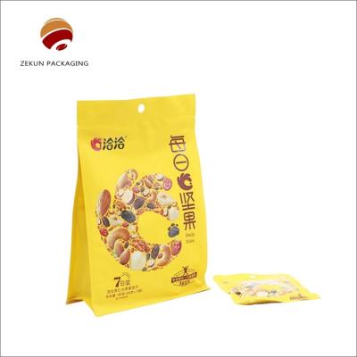 China Odor Proof Food Packaging Square Bottom Bags Customized Design for sale