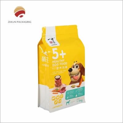 China Shiny Finishing Pet Food Pouches Moisture Proof Hot Seal Bags With Zipper for sale