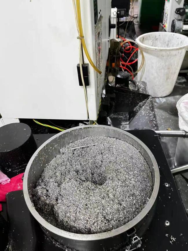 Machine Tool Iron Chip Cleaning Machine, CNC Water Tank Chip Removal Machine