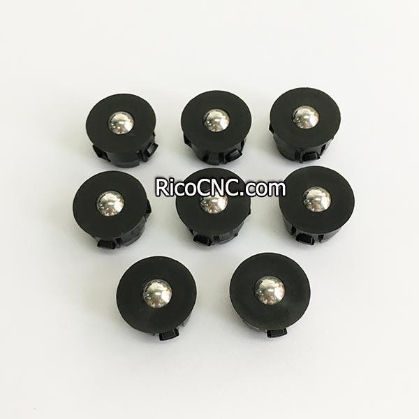 Holzma table valves.jpg Holzma table valves.jpg