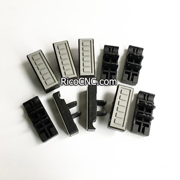 conveyor shoe 30x80.jpg conveyor shoe 30x80.jpg