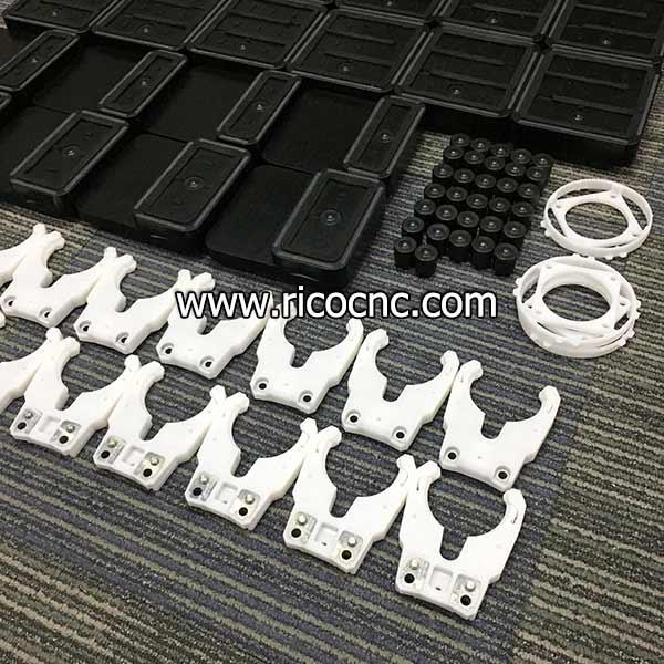tool fork for HSK63F.jpg tool fork for HSK63F.jpg