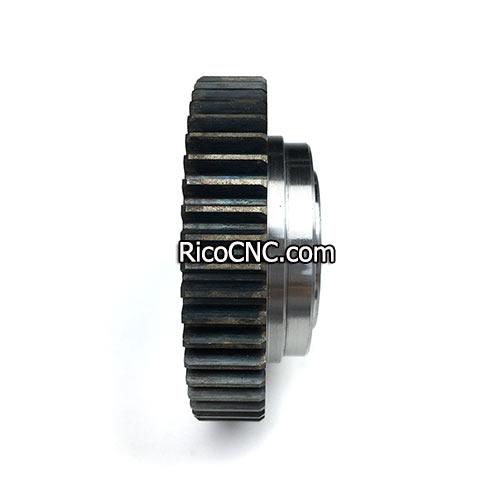 Homag HPP 180 Beam Saw Pinion gear.jpg Homag HPP 180 Beam Saw Pinion gear.jpg