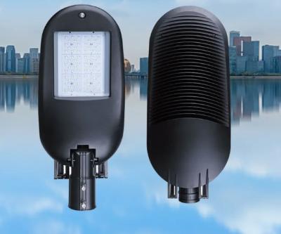 China Luz de calle LED 40W 60W 100W 180W SMD LED Diseño de luminarias para iluminación vial en venta