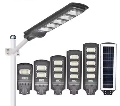 Китай Высококачественный IP65 светодиодный солнечный уличный свет 50W 100W 150W 200W 250W Интегрированная водонепроницаемая лампа с дистанционным управлением продается