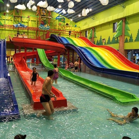 Quality Indoor Ourdoor Water Park Slide Equipment Swimming Pool Rainbow Super Slide for sale