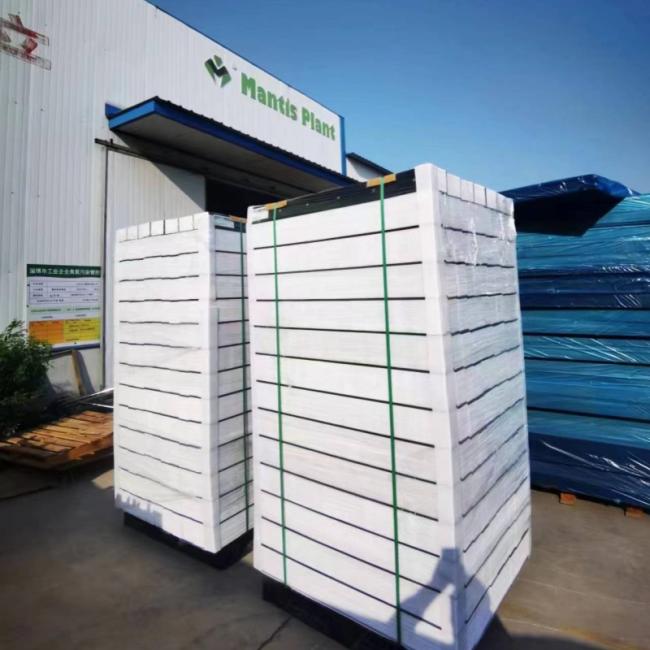 Durable Plastic Waterjet Bricks