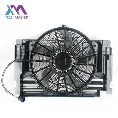 Cina Fan elettrico del radiatore 64546921940 della ventola di raffreddamento 400W 64546921381 dell'automobile di BMW E53 in vendita