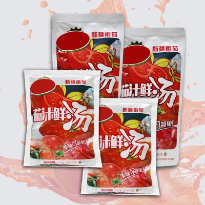 China Salsa de tomate de bolsa orgánica / natural con 4.1 g de grasa 4.2 g de proteínas 17.3 g de carbohidratos en venta