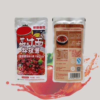 China Tangy Red Tomato Garlic Ketchup Pasta Sauce Sweet Flavors Contains Garlic Salt Vinegar Spices for sale