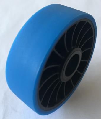 China Pin 20.1 Step Chain Roller 76x25  Escalator Step Roller With Slide Bearing for sale