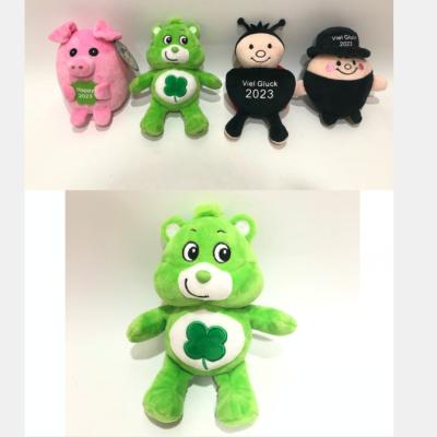 China Corazón/trébol de Teddy Bear Stuffed Animal With de la felpa del 15CM para el día de St Patrick en venta