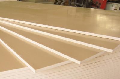 China WPC / PVC Foam Board Machine , Pe Foam Sheet Extruder 280-320kg/Hr Capacity for sale
