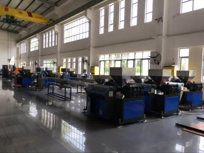 Chine Machine de fabrication en osier de pp de rotin artificiel en plastique à grande vitesse de PE à vendre