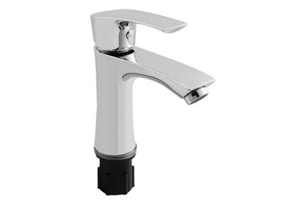 China Drip Free Single Sink Faucets Hot / Cold Water Saving For Home for sale