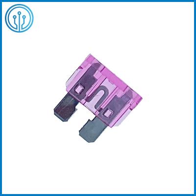 China 50A 32V PC Housing Car Blade Fuses Zinc Alloy Core With Overcurrent Protection for sale