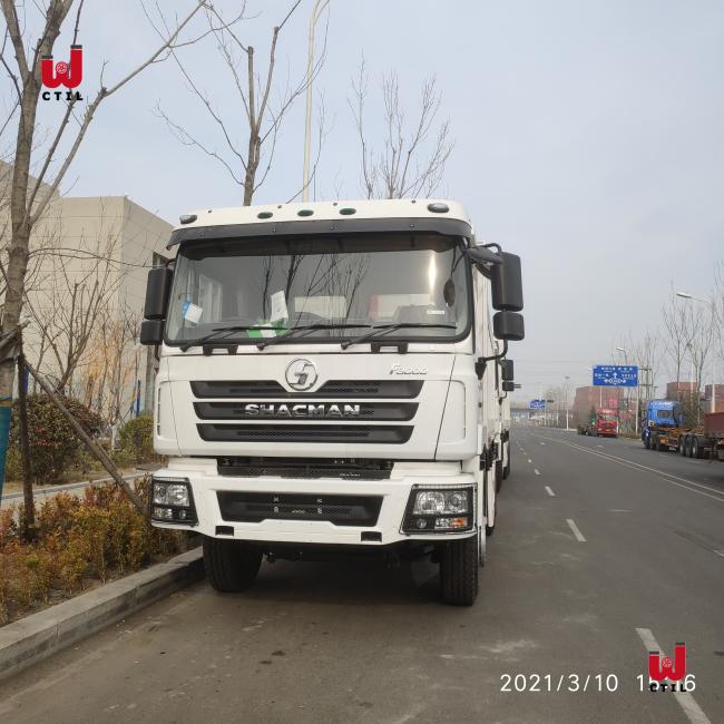 Tipper truck
