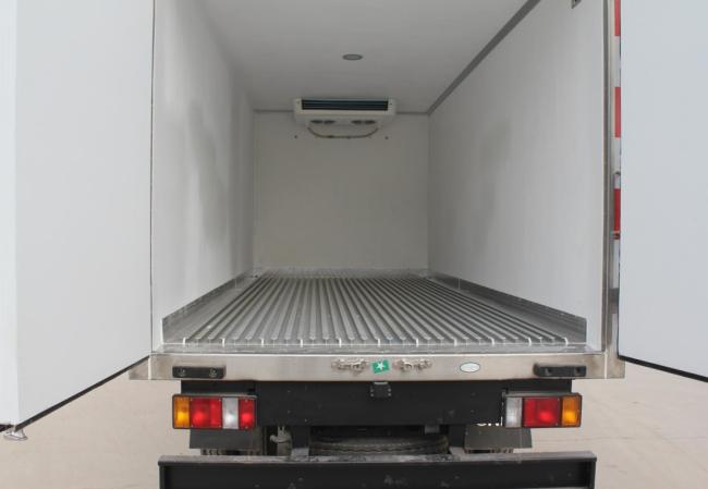 refeer truck