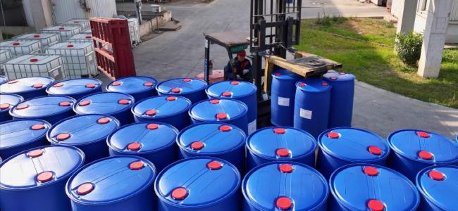 High carbon alcohol defoamer packaging and storage solutions