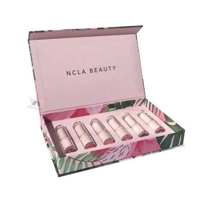China Luxury Cardboard Cosmetic Packaging Box for sale