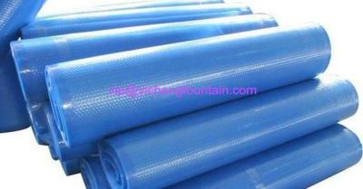China Blue Bubble Thermal Solar Swimming Pool Covers 300 Mic - 500 Mic PE Material for sale