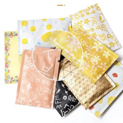 China Customized Hydrating Sheet Mask Boosting Brightening Natural Hydro Facial Mask for sale