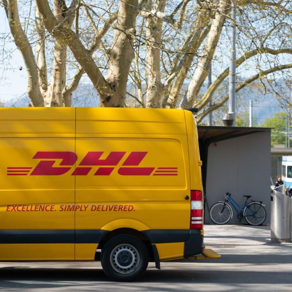 Quality Tracking Express Courier Services Forwarders Freight DHL International Shipping for sale