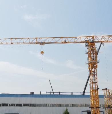 China Self Erecting Mobile Tower Crane Flat Top 6 Ton QTP5610-6 for sale