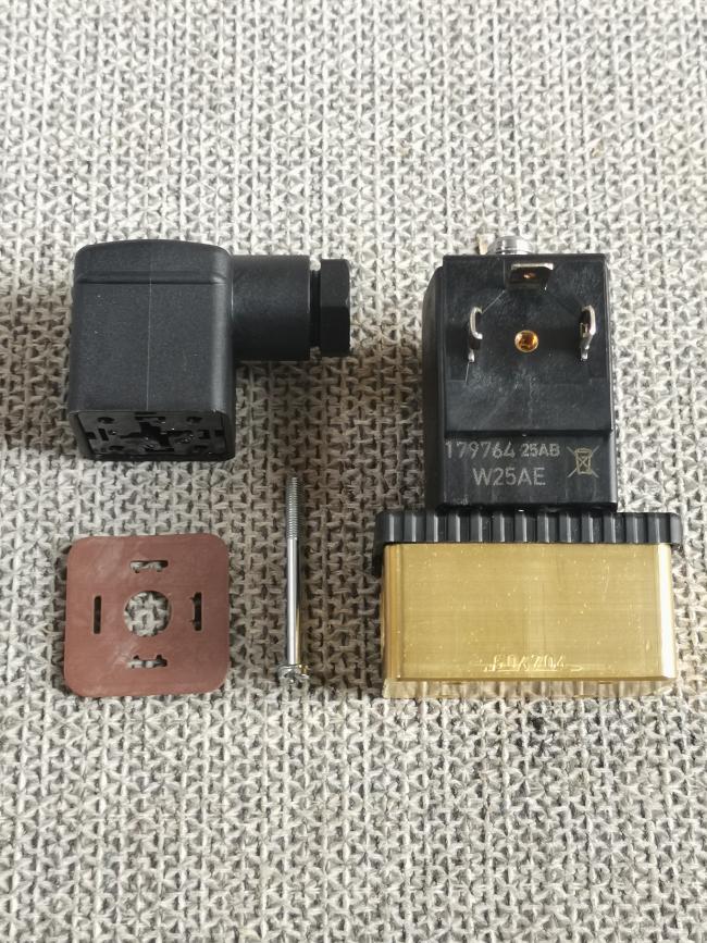 BURKERT 126139 Type 6014 Brass Solenoid Valve - Professional industrial solenoid valve with brass body and electrical connections