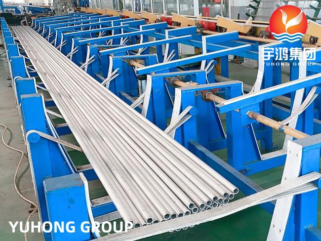 ASTM A213 TP304L Stainless Steel Seamless Heat-Exchanger Tube product display