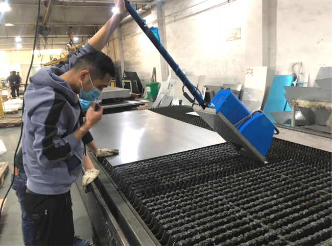 CNC plasma/laser cutting machine slag removal slag cleaning machine