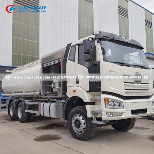 FAW J6P Aircraft Refueling Truck instrumentation