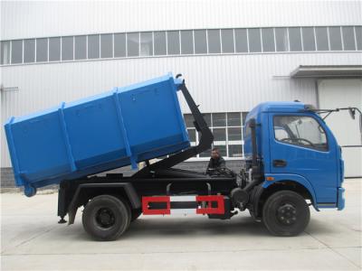 China Los camiones de la eliminación de desechos 5cbm/4ton de Dongfeng con tirón hidráulico arman el envase de la basura en venta