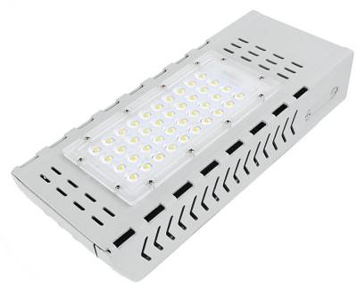 China Energy Saving Commercial Led Roadway Lighting With CCT CE ROSH Certification for sale