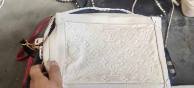 China 2 Pockets Interior Pre Loved Designer Handbags Satchel for sale