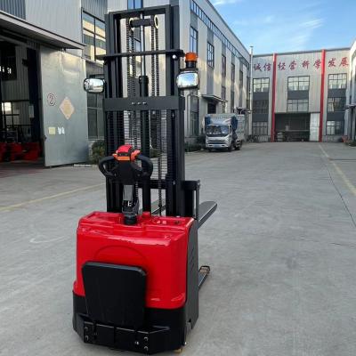 China Lightweight Electric Walkie Stacker Rated Load 1500 Kg Lifting Height 3000 MM for sale