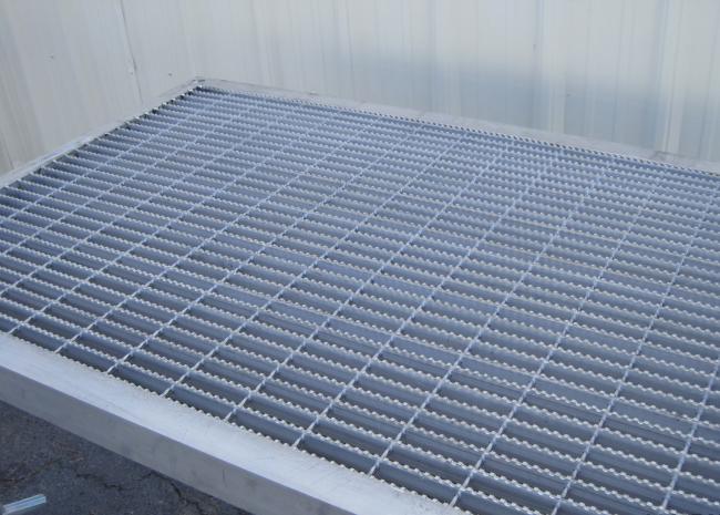 Galvanized Serrated Flat Steel Grating