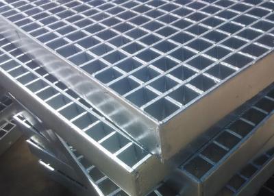 China 70mm x 6mm Industrial Floor Grates Galvanized Steel Grating Platform Cross Bar 8mm x 8mm for sale