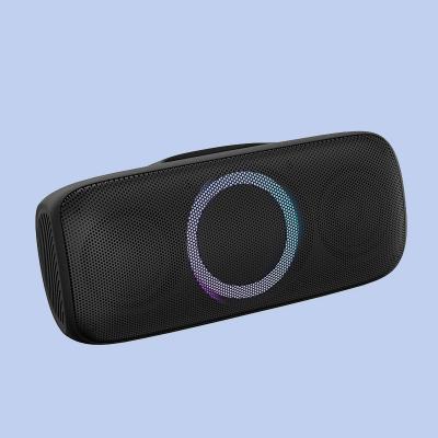 China Abs+Iron Waterproof Ipx7 Party Speaker Outdoor Powerbank Function for sale