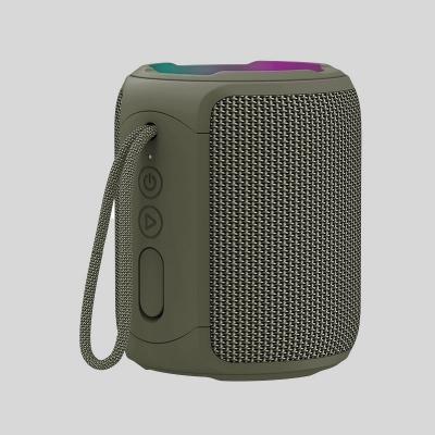 China 16W Wireless Outdoor Speakers L9.4*W9*H11 CM For Effective Sound for sale