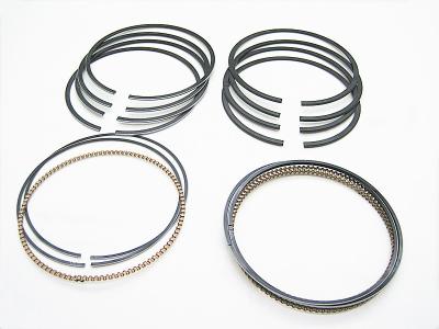 China SD33T 83.0mm Steel Piston Rings 2.5+2+4 6 No.Cyl High Standardly For Hino for sale